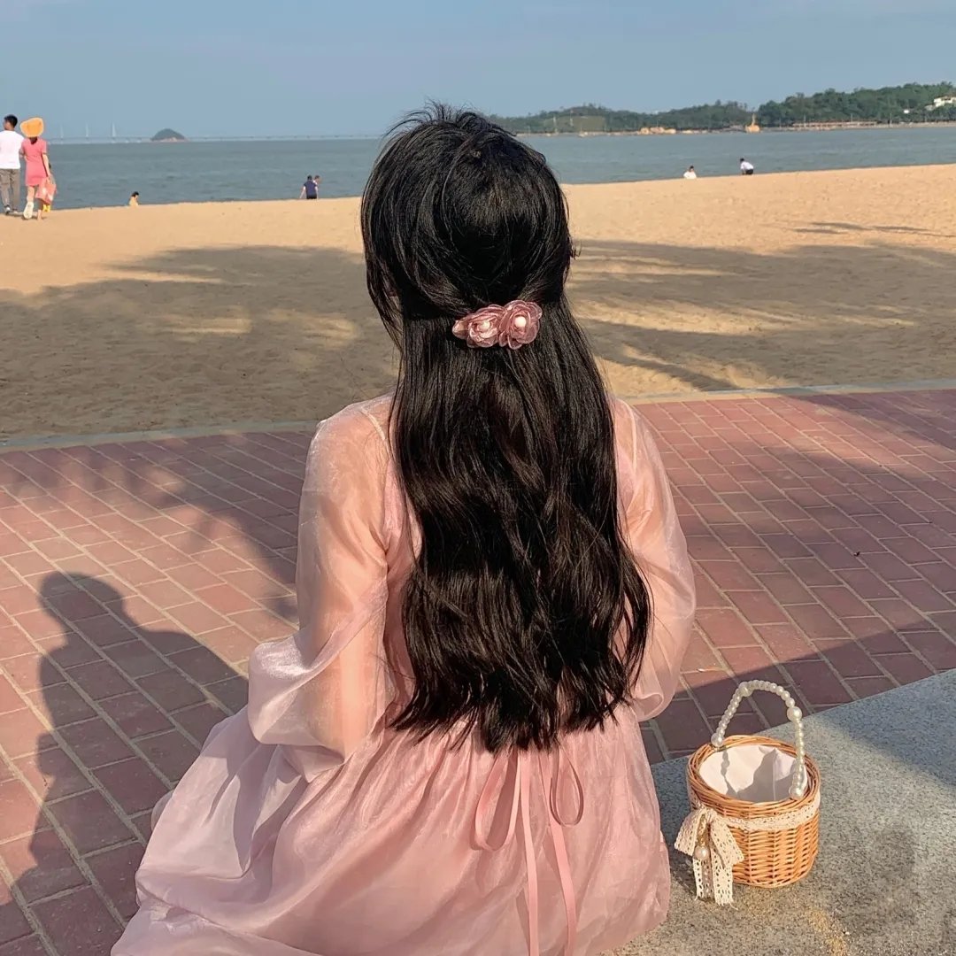 潘奇